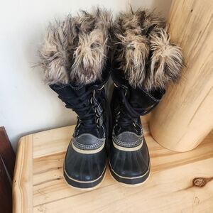 Sorel Black and Cream Faux Fur Boots